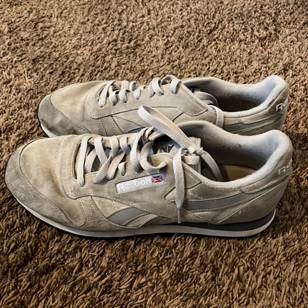 REEBOK SHOES